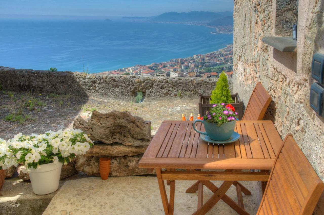 Villa Crosa tra le Nuvole Borgio Verezzi Exterior foto